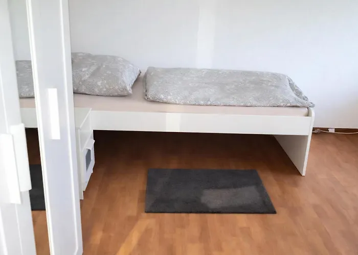 Schoene Mit Balkon In Apartment Gera