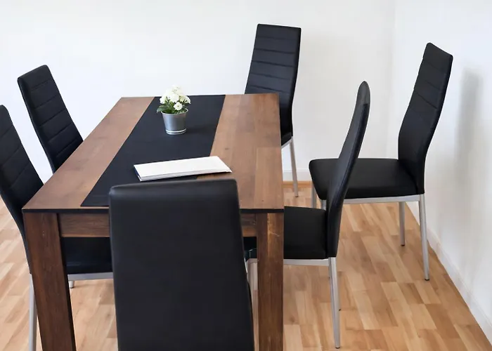 Schoene Mit Balkon In Gera